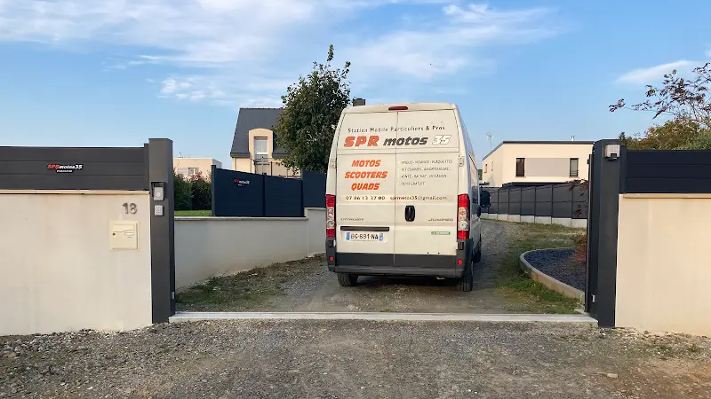 Photo publiée sur la fiche Google de SPR Motos 35, Laignelet
