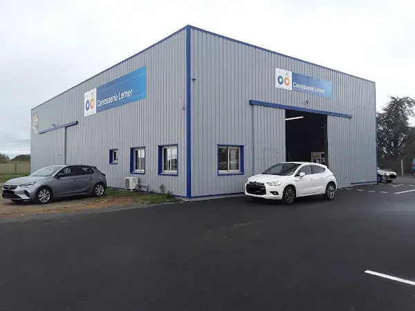 Photo publiée sur la fiche Google de Carrosserie LEMER, Montreuil-Bellay