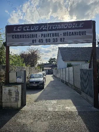 Photo publiée sur la fiche Google de Garage Carrosserie Le Club Automobile 94, Sucy-en-Brie