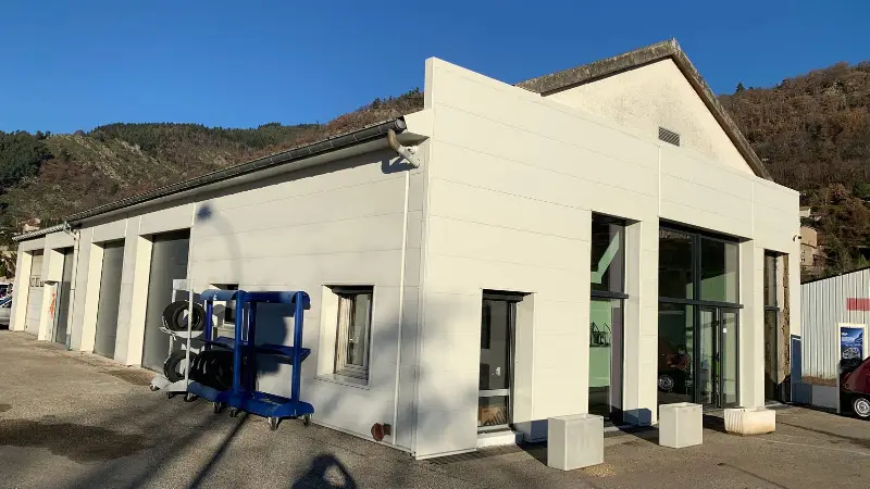 Photo publiée sur la fiche Google de Renault / Dacia Garage des Boutieres, Le Cheylard