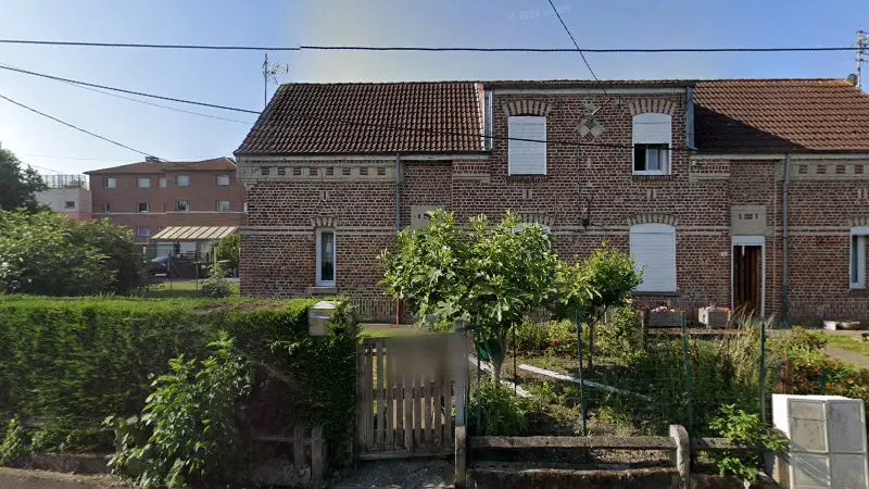 Vue de la rue devant Clear'Boss, Montigny-en-Ostrevent