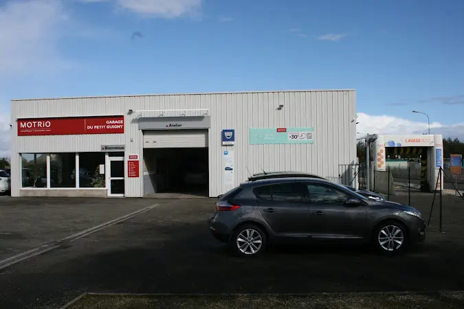 Photo publiée sur la fiche Google de Garage du Petit Guigny - Motrio, Vald'Yerre