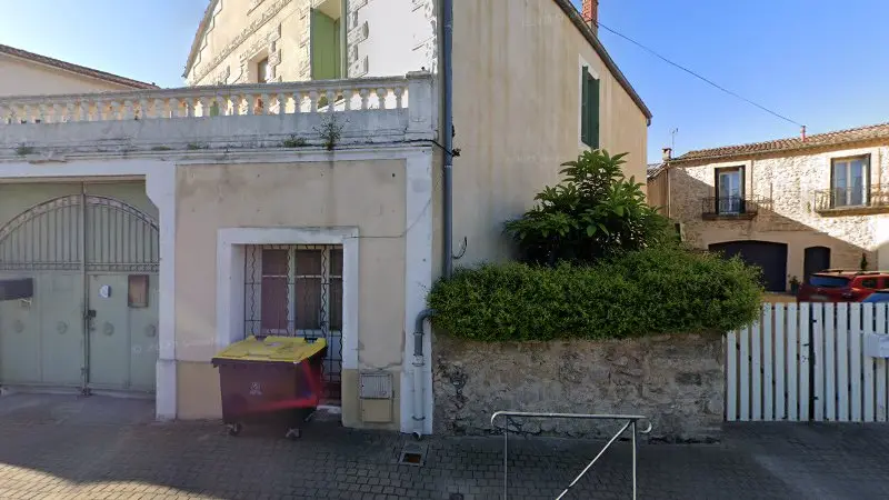 Vue de la rue devant Eurorepar Garage Montagnacois, Montagnac