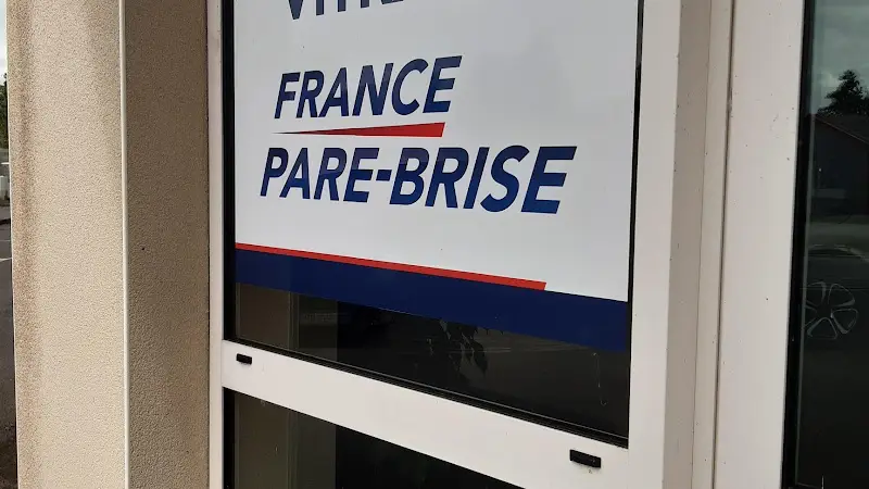 Photo publiée sur la fiche Google de France Pare-Brise - Chez MCP Carrosserie, Romagné