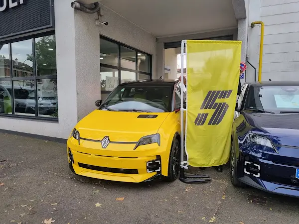 Photo publiée sur la fiche Google de Garage Renault Szumny, Vitry-sur-Seine