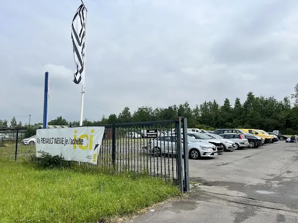 Photo publiée sur la fiche Google de Garage Wenderbecq Agence Renault, Vieux-Condé