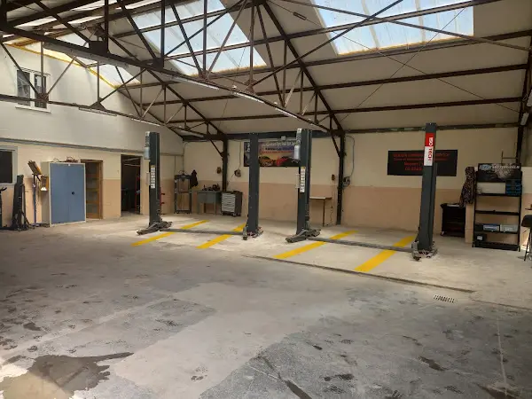 Photo publiée sur la fiche Google de Libero Stock Service, Solre-le-Château