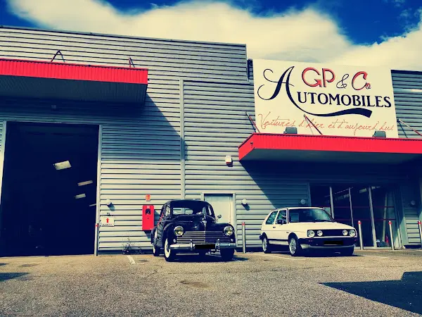 Photo publiée sur la fiche Google de ZeCarrossery - GP&CO AUTOMOBILES - BOSCH CLASSIC - Ze PareBrise, Vindry-sur-Turdine