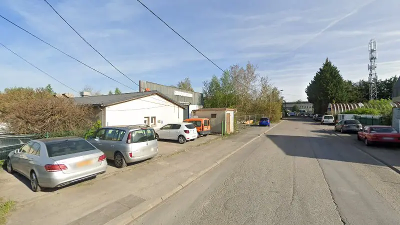 Vue de la rue devant Auto Florange, Maizières-lès-Metz