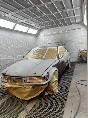 Photo publiée sur la fiche Google de Allouis Carrosserie Peinture, Allouis