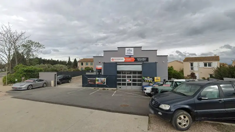 Vue de la rue devant France Pare-Brise - Chez Eurorepar, Capendu