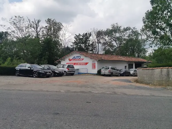 Photo publiée sur la fiche Google de Garage Le Beherec Xavier, Saint-Hilaire-la-Palud