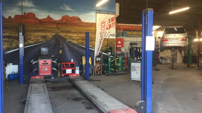 Photo publiée sur la fiche Google de Eurotyre - Garage Centre Auto St Genies, Grenade