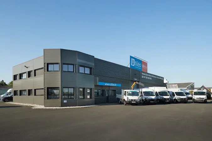 Photo publiée sur la fiche Google de UTILÉO (49) - Vente Utilitaires & Garage, Sainte-Gemmes-sur-Loire