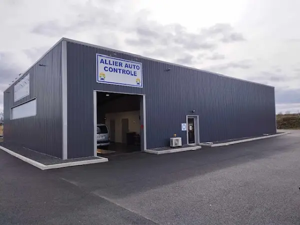 Photo publiée sur la fiche Google de Station Auto Contrôle, Lapalisse