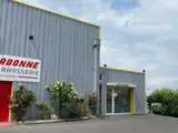 Photo de Labonne Carrosserie Pont-du-Château / MJC - Réparation camping-car - Pare-brise