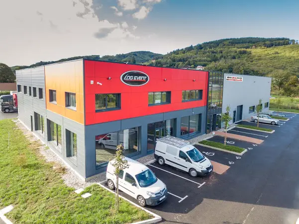 Photo publiée sur la fiche Google de WebDealAuto Colombe (chez Car7autos), Colombe