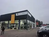 Photo de Mannes by NR Mobilauto TREVOUX (ex Renault Dacia Buathier)