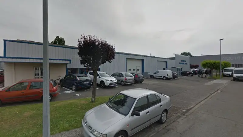 Vue de la rue devant Groupe Mecachrome - Etablissement de Toulouse, Launaguet