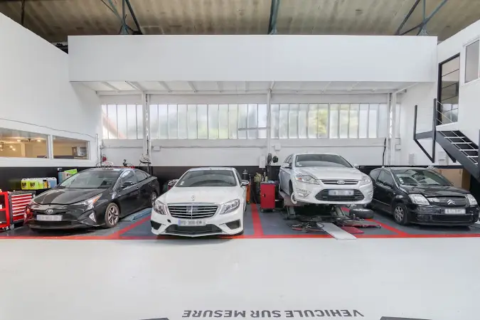 Photo publiée sur la fiche Google de VSM Garage Auto Sartrouville / Véhicule-Sur-Mesure, Sartrouville