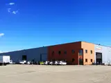 Photo de Trouillet Services Lyon – PL et Utilitaires : Réparation, Entretien, Peinture, Carrosserie, Location Utilitaires et Semi