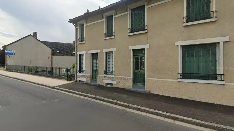 Vue de la rue devant Germineau Christophe, Bonny-sur-Loire