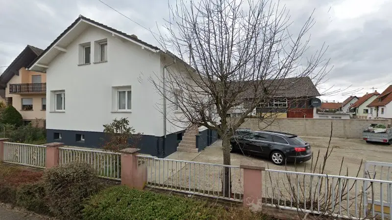 Vue de la rue devant Keskin Yasin, Rountzenheim-Auenheim