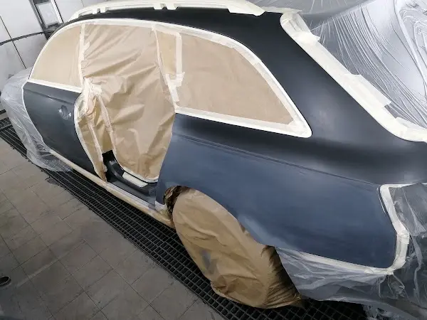 Photo publiée sur la fiche Google de CARROSSERIE MÉCANIQUE VINET, Grilly