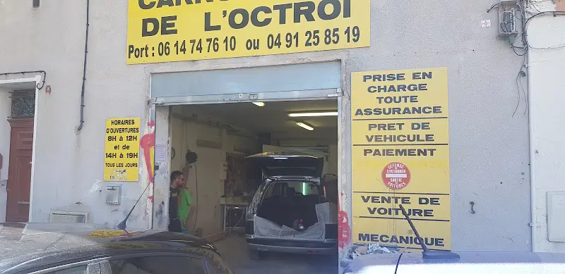 Photo publiée sur la fiche Google de carrosserie de l octroi, Marseille