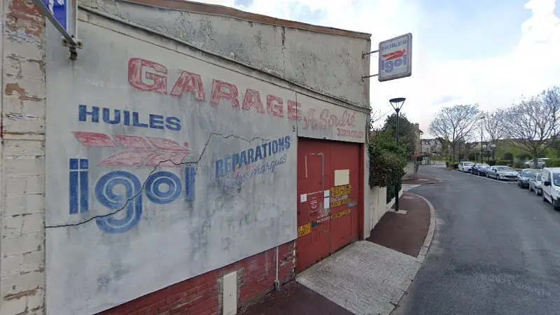 Vue de la rue devant Garage A.Soulié, Saint-Gratien
