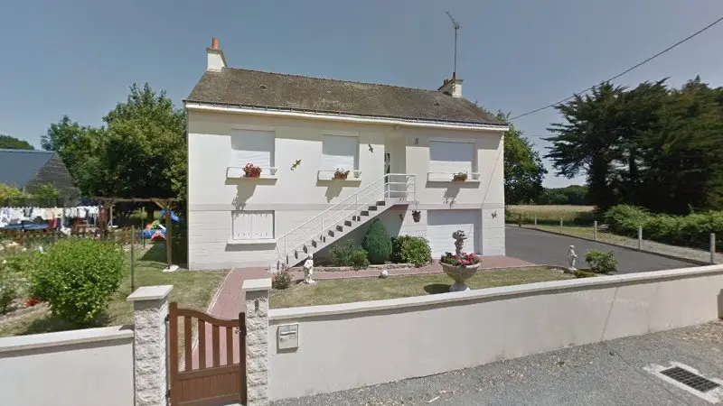 Vue de la rue devant Hyd-mécanique, La Chapelle-des-Marais