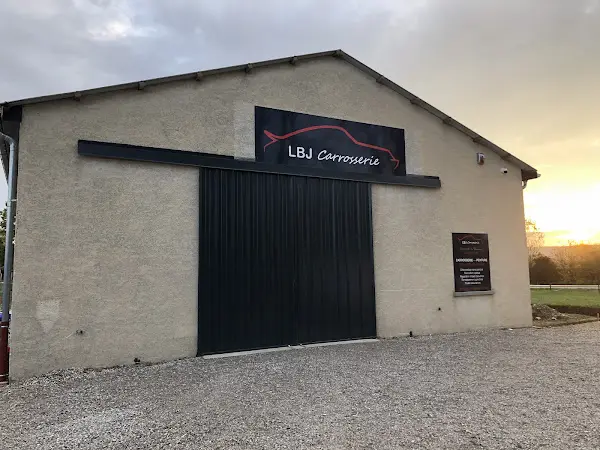 Photo publiée sur la fiche Google de Carrosserie LBJ CARROSSERIE, Montmorot