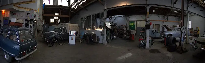 Photo publiée sur la fiche Google de Paris-Pyrénées Rétro-garage, Sainte-Maure-de-Touraine