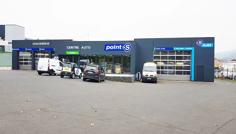 Photo publiée sur la fiche Google de Centre pare-brise S Glass Brives-charensac, Brives-Charensac