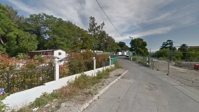 Vue de la rue devant TSTV FOURRIERE MUNICIPALE, Villeneuve-Loubet