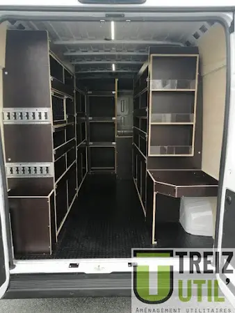 Photo publiée sur la fiche Google de Treiz'util aménagement utilitaire 49, Les Garennes sur Loire