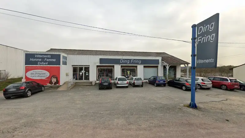Vue de la rue devant GARAGE J.SERIEYS MONTCEAU, Montceau-les-Mines