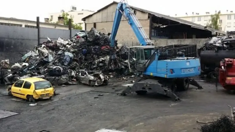 Photo publiée sur la fiche Google de Koch ferrailleur epaviste 69,38,42 lyon vienne saint etienne, Ternay