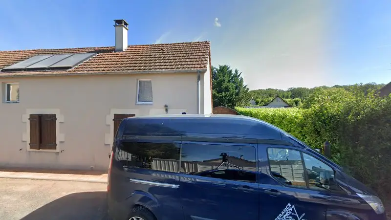 Vue de la rue devant AutoMecaSougy, Sougy-sur-Loire