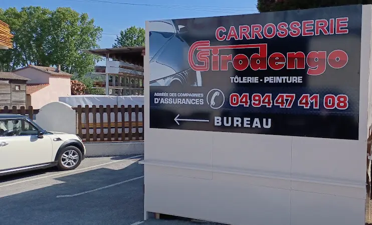 Photo publiée sur la fiche Google de Carrosserie A. Girodengo et Fils, Les Arcs