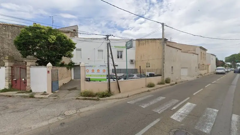 Vue de la rue devant Garage Gilles BEC, Saint-Gervasy