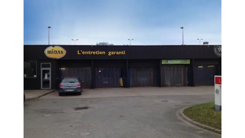 Photo publiée sur la fiche Google de Midas ESSO - CERGY PONTOISE, Cergy