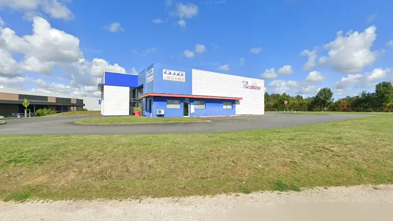 Vue de la rue devant Contrôle technique Belleville sur vie - Autovision, Bellevigny