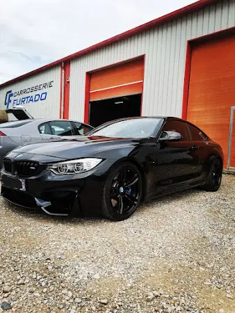 Photo publiée sur la fiche Google de CARROSSERIE FURTADO, Saint-Romain-de-Jalionas