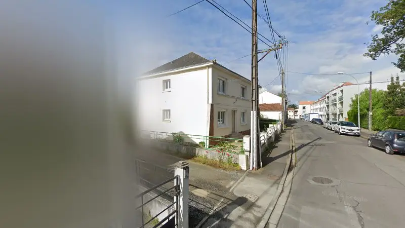 Vue de la rue devant Nantes, Saint-Sébastien-sur-Loire