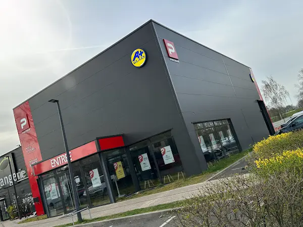 Photo publiée sur la fiche Google de Yvelines Pieces Automobiles, Trappes