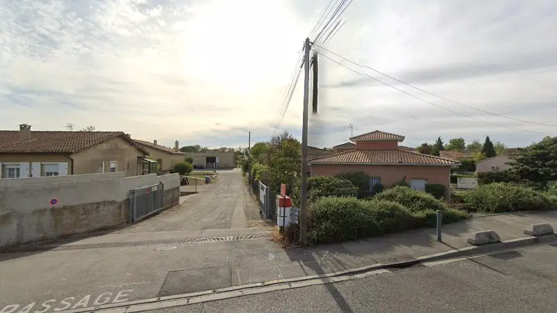 Vue de la rue devant Sud Design - Carrosserie Toulouse (31), Aucamville