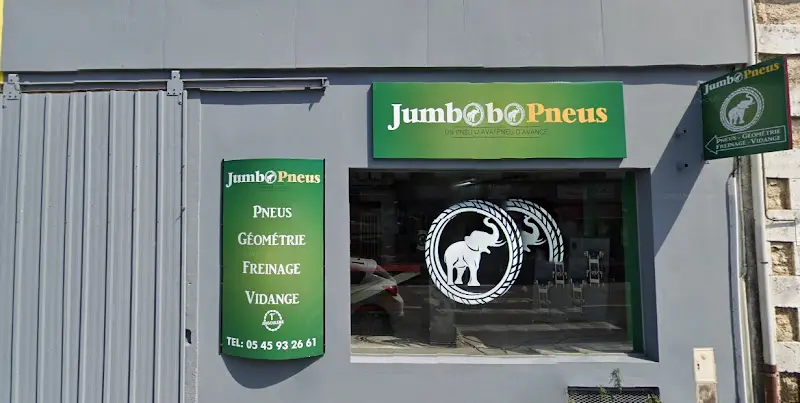 Photo publiée sur la fiche Google de Jumbo Pneus Angoulême, Gond-Pontouvre