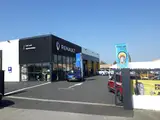 Photo de Renault Les Lucs Automobiles Achat Ventes de véhicules neufs ou occasions réparations véhicules toutes marques