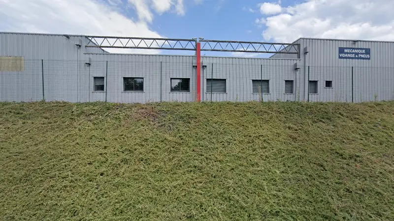 Vue de la rue devant GARAGE ELECTRICITE AUTO PIERRE TARTACAP BCS, Idron